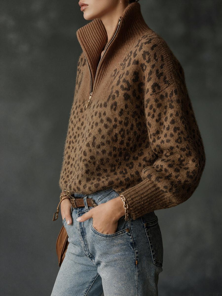 Luxury Leopard Print Zip Up Sweater with High Neck And Ribbed Panel